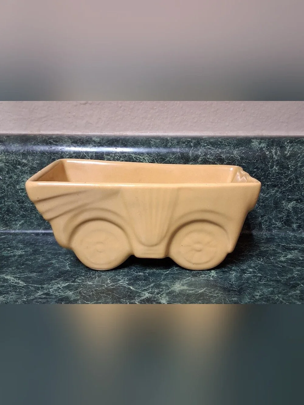 Vintage Hull Art Pottery 6